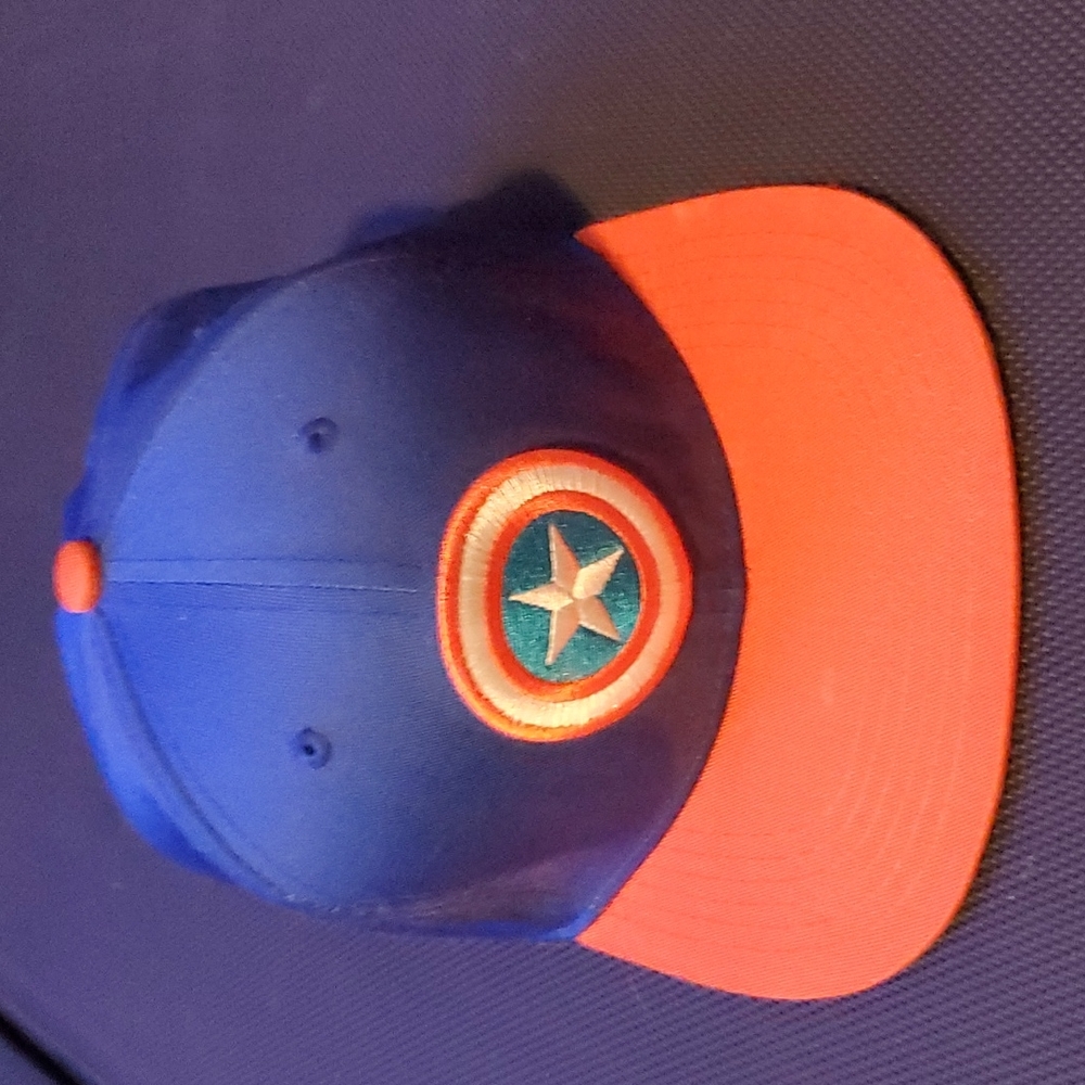 Marvel Captain America, Snapback hat.